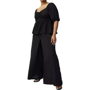 Torrid High Rise Pull On Wide Leg Pant in Black